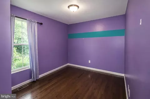 Bedroom - 7708 Shirley Ave, Pasadena, MD 21122 photo 3 of 5