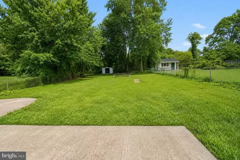 Exterior - 7708 Shirley Ave, Pasadena, MD 21122 photo 5 of 5