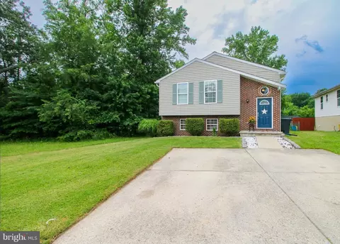 Exterior - 7708 Shirley Ave, Pasadena, MD 21122 photo 2 of 5