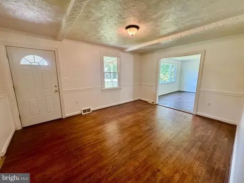 Living - 6201 Shady Side Rd, Shady Side, MD 20764 photo 1 of 9
