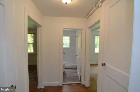 Entry Way - 6201 Shady Side Rd, Shady Side, MD 20764 photo 3 of 4