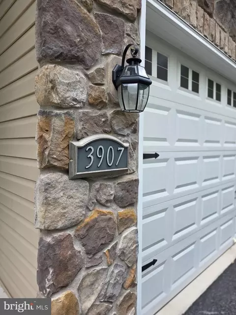 Exterior - 3907 Cleaver Ct, Pasadena, MD 21122 photo 5 of 7