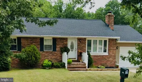 1453 Evergreen Rd, Severn, MD 21144