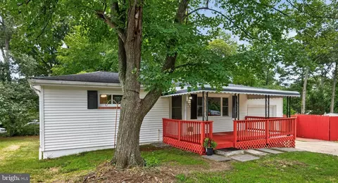 251 9th St, Pasadena, MD 21122 photo 9