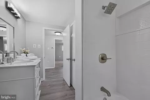 251 9th St, Pasadena, MD 21122 photo 19