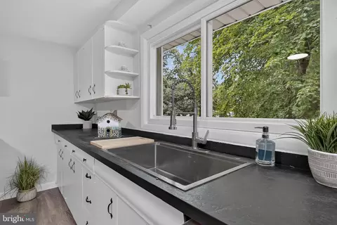 251 9th St, Pasadena, MD 21122 photo 11