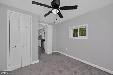 251 9th St, Pasadena, MD 21122 photo 20