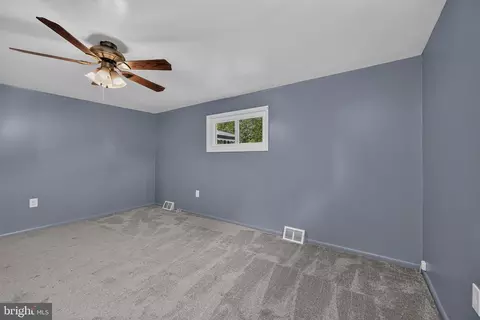 251 9th St, Pasadena, MD 21122 photo 24
