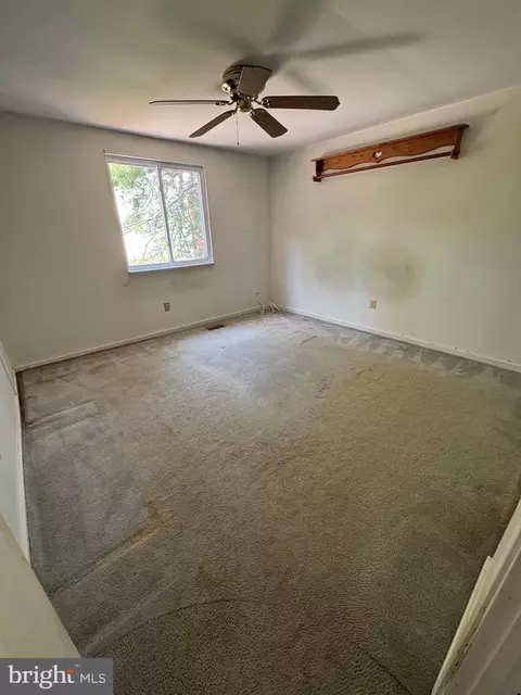 Bedroom - 820 Grimsby Garth, Arnold, MD 21012 photo 6 of 6