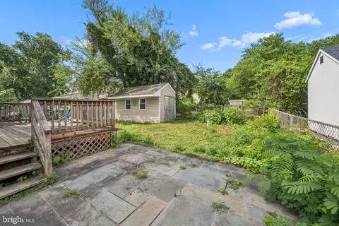 Exterior - 3708 6th Ave, Edgewater, MD 21037 photo 5 of 5