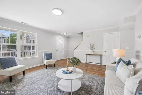 Living - 3708 6th Ave, Edgewater, MD 21037 photo 1 of 4