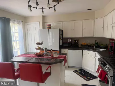 Kitchen - 3530 Hammerstone Rd, Laurel, MD 20724 photo 3 of 3