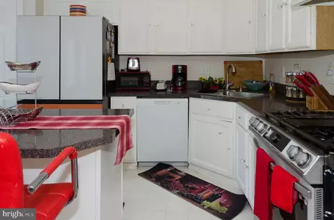 Kitchen - 3530 Hammerstone Rd, Laurel, MD 20724 photo 3 of 3
