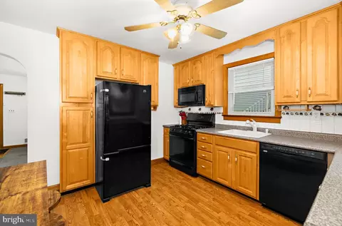 Kitchen - 205 7th Ave, Baltimore, MD 21225 photo 3 of 3