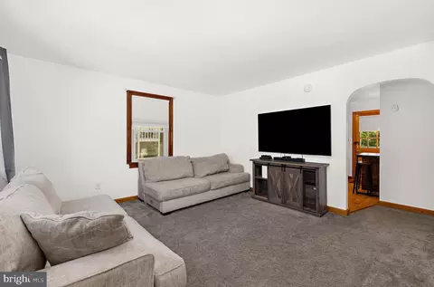 Other - 205 7th Ave, Baltimore, MD 21225 photo 3 of 12