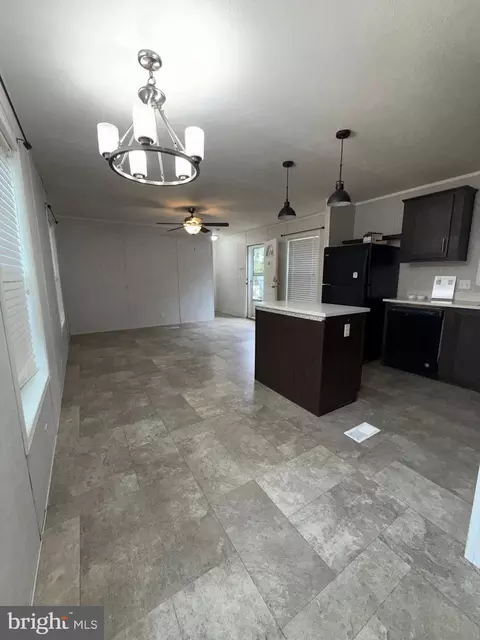 34 2nd St, Lothian, MD 20711 photo 4