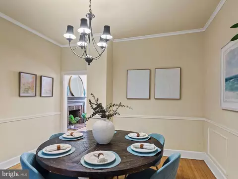 Dining - 111 Conduit St, Annapolis, MD 21401 photo 2 of 3