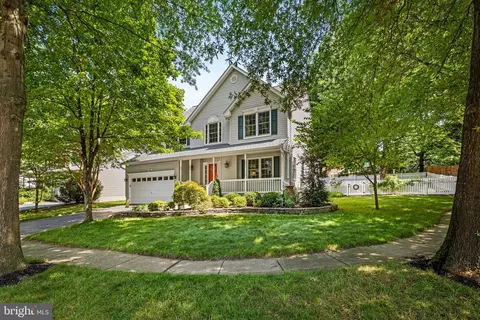 1106 Top Ridge Ct, Gambrills, MD 21054