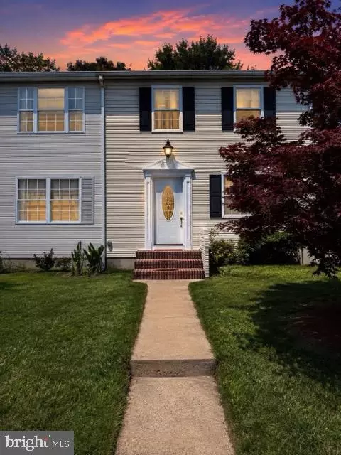 Exterior - 1226 Holmespun Dr, Pasadena, MD 21122 photo 2 of 4