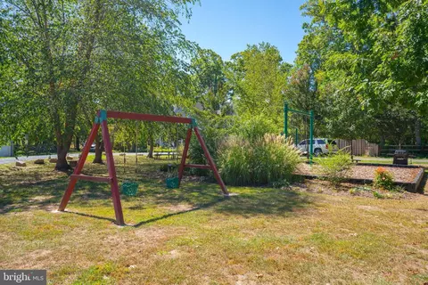 View/Area - 4734 Oak Rd, Shady Side, MD 20764 photo 7 of 8