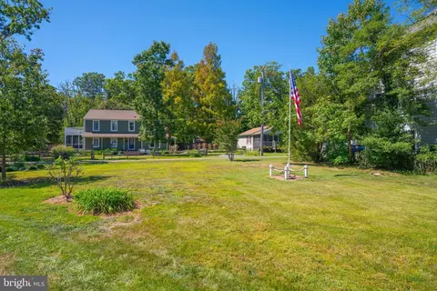 Exterior - 4734 Oak Rd, Shady Side, MD 20764 photo 9 of 11
