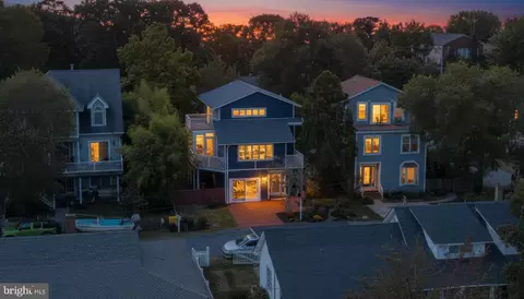 4734 Oak Rd, Shady Side, MD 20764