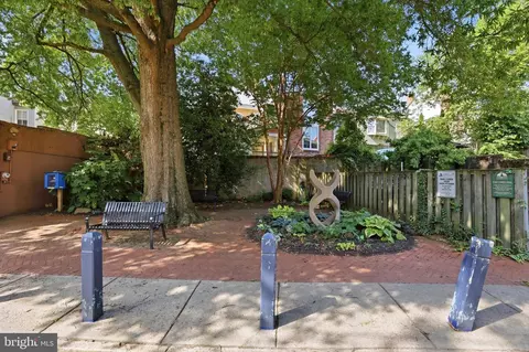 Exterior - 45 Fleet St, Annapolis, MD 21401 photo 15 of 18