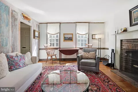 Living - 45 Fleet St, Annapolis, MD 21401 photo 1 of 1