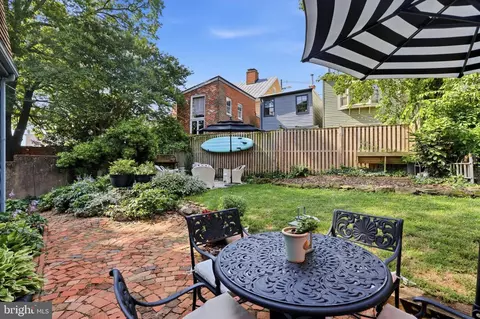 Exterior - 45 Fleet St, Annapolis, MD 21401 photo 6 of 18