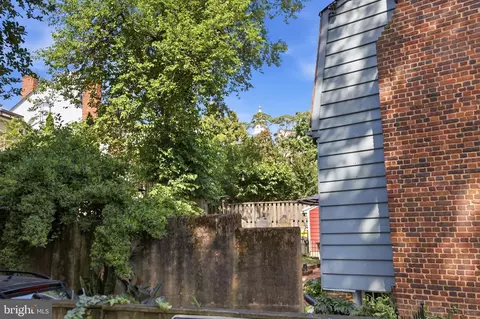 Exterior - 45 Fleet St, Annapolis, MD 21401 photo 11 of 18