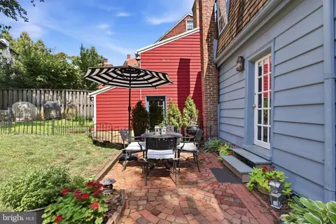 Exterior - 45 Fleet St, Annapolis, MD 21401 photo 5 of 18