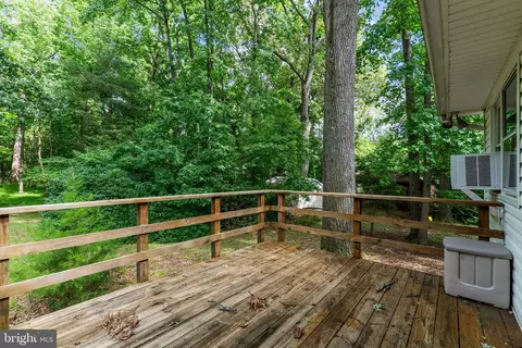 Exterior - 130 Circle Rd, Pasadena, MD 21122 photo 5 of 11