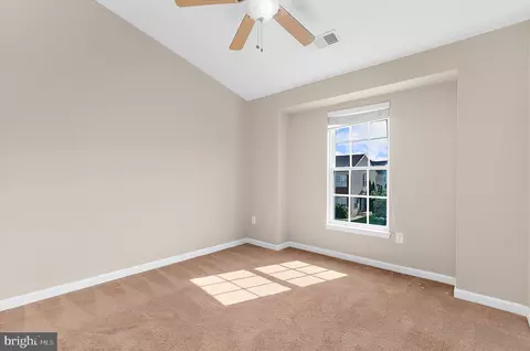 Bedroom - 2432 Knapps Way, Odenton, MD 21113 photo 3 of 3