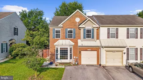 Exterior - 2432 Knapps Way, Odenton, MD 21113 photo 3 of 7