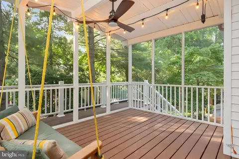 Exterior - 3115 Starboard Dr, Annapolis, MD 21403 photo 6 of 18