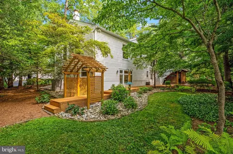 Exterior - 3115 Starboard Dr, Annapolis, MD 21403 photo 10 of 18