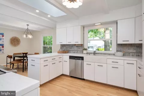 Kitchen - 3115 Starboard Dr, Annapolis, MD 21403 photo 1 of 5