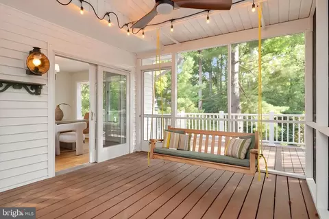 Exterior - 3115 Starboard Dr, Annapolis, MD 21403 photo 5 of 18