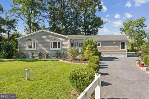 Other - 7654 Bay St, Pasadena, MD 21122 photo 3 of 27