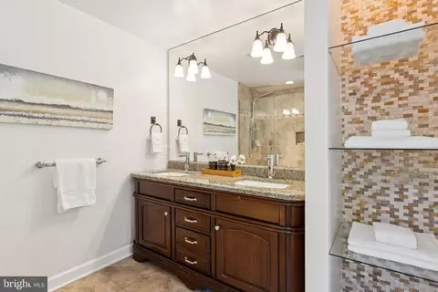 Bath - 7654 Bay St, Pasadena, MD 21122 photo 1 of 5