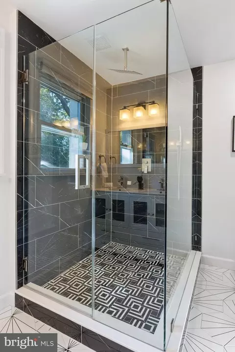 Bath - 7654 Bay St, Pasadena, MD 21122 photo 5 of 5