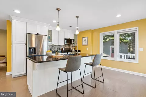 Kitchen - 7654 Bay St, Pasadena, MD 21122 photo 1 of 4