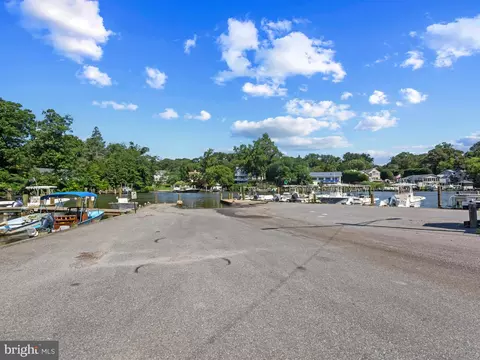 Exterior - 1153 Hampton Rd, Annapolis, MD 21409 photo 11 of 13