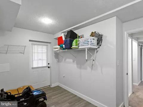 Entry Way - 1153 Hampton Rd, Annapolis, MD 21409 photo 3 of 3