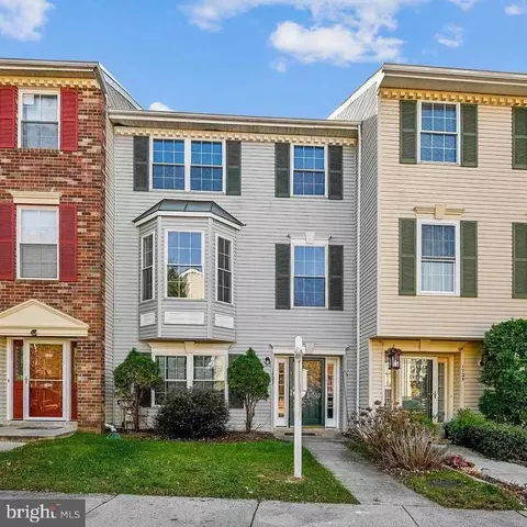 1727 Wood Carriage Way #105, Severn, MD 21144