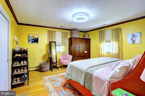 Bedroom - 166 Sillery Bay Rd, Pasadena, MD 21122 photo 2 of 5