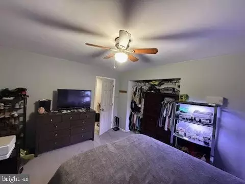 Bedroom - 751 220th St, Pasadena, MD 21122 photo 5 of 8
