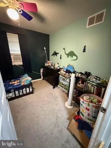 Bedroom - 751 220th St, Pasadena, MD 21122 photo 8 of 8