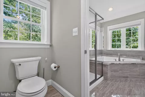 Bath - 7167 Ohio Ave, Hanover, MD 21076 photo 5 of 6