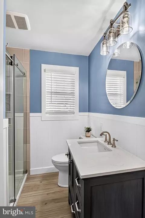 Bath - 628 Bruce St, Brooklyn, MD 21225 photo 1 of 5